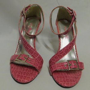 Anne Michelle Fuchsia embossed animal print heel